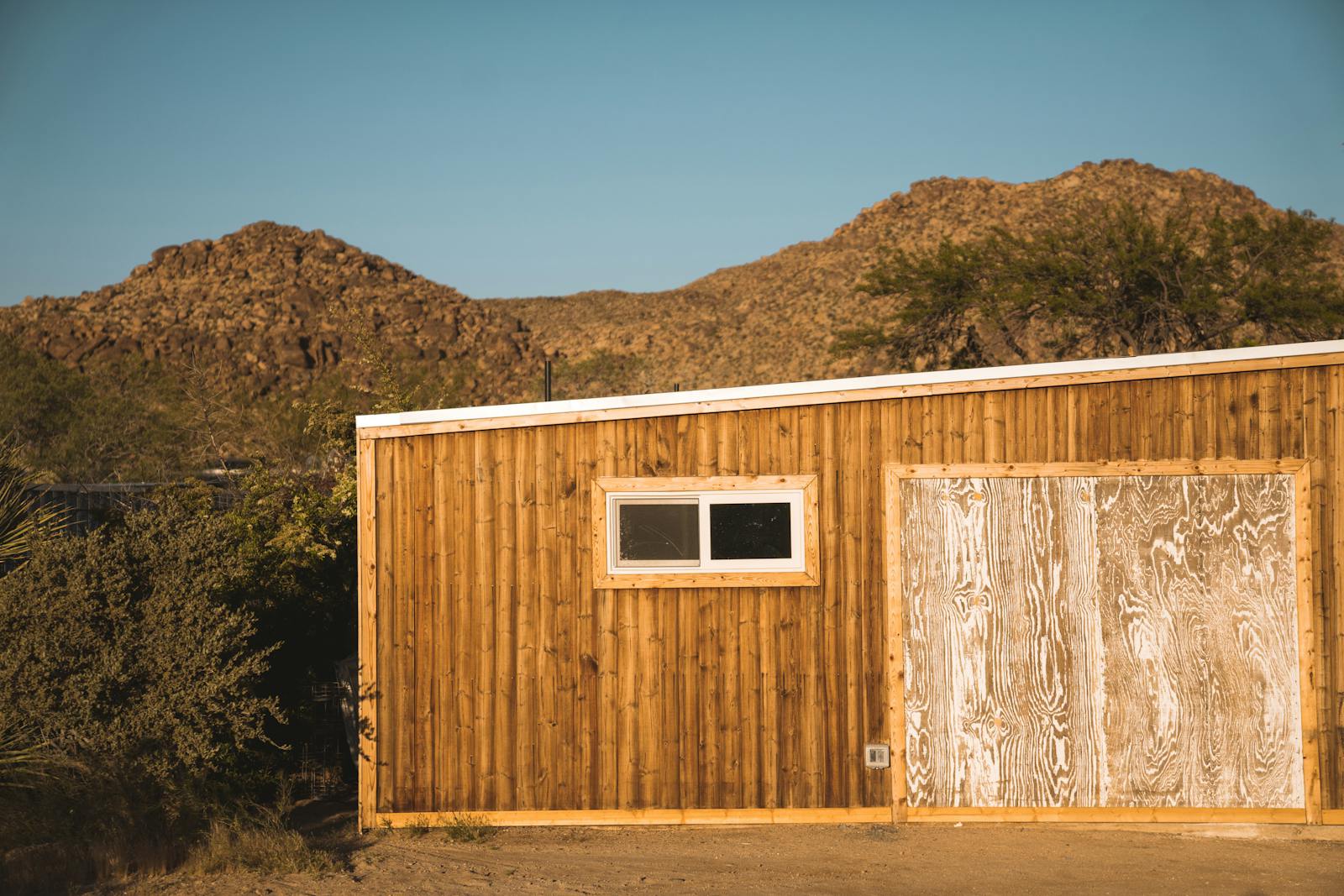 Building in Joshua Tree